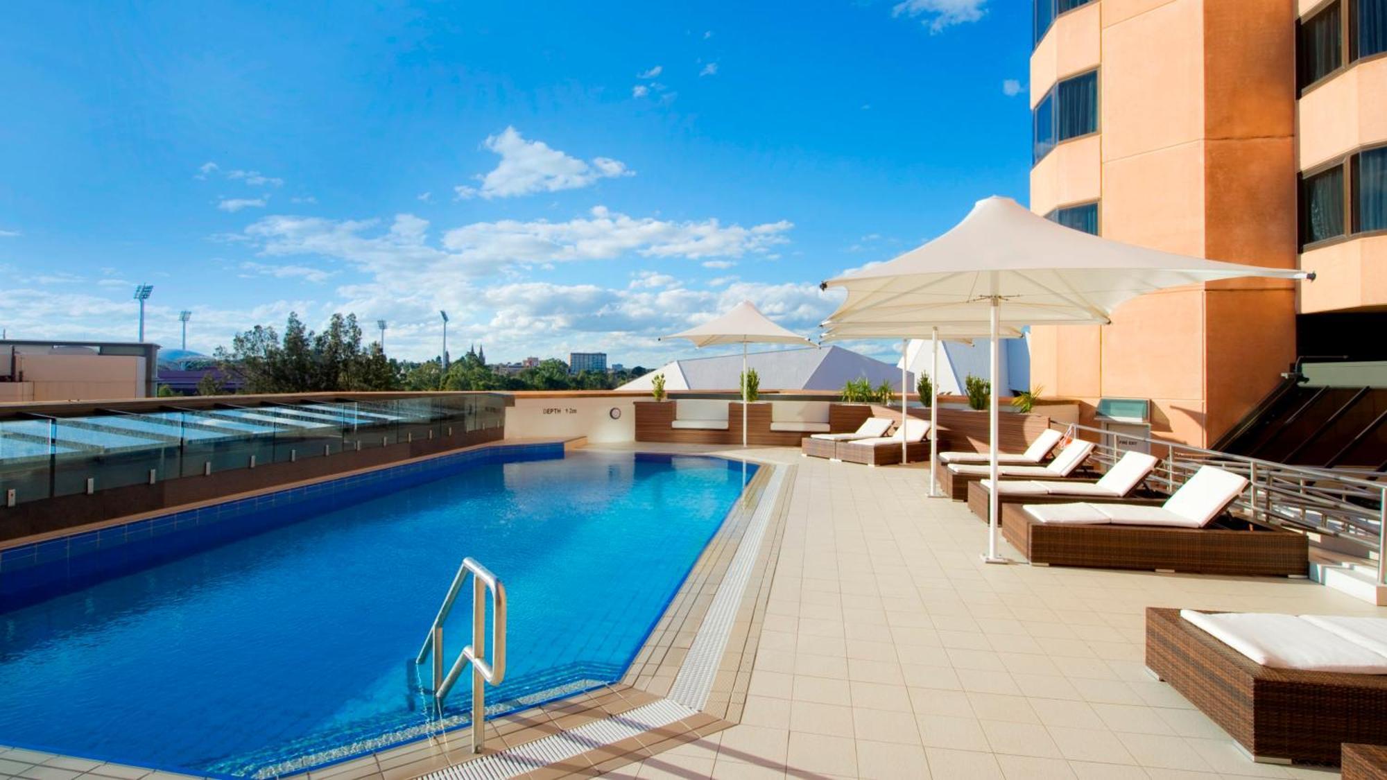 InterContinental Adelaide, an IHG Hotel Esterno foto Rooftop pool